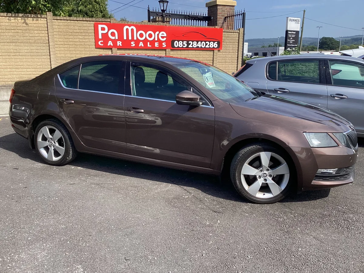 Skoda Octavia ** CAMERA - Image 3