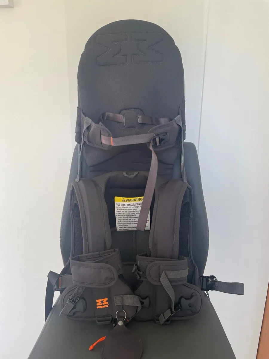 MiniMeis G4 Baby/Toddler Shoulder Carrier - Image 2