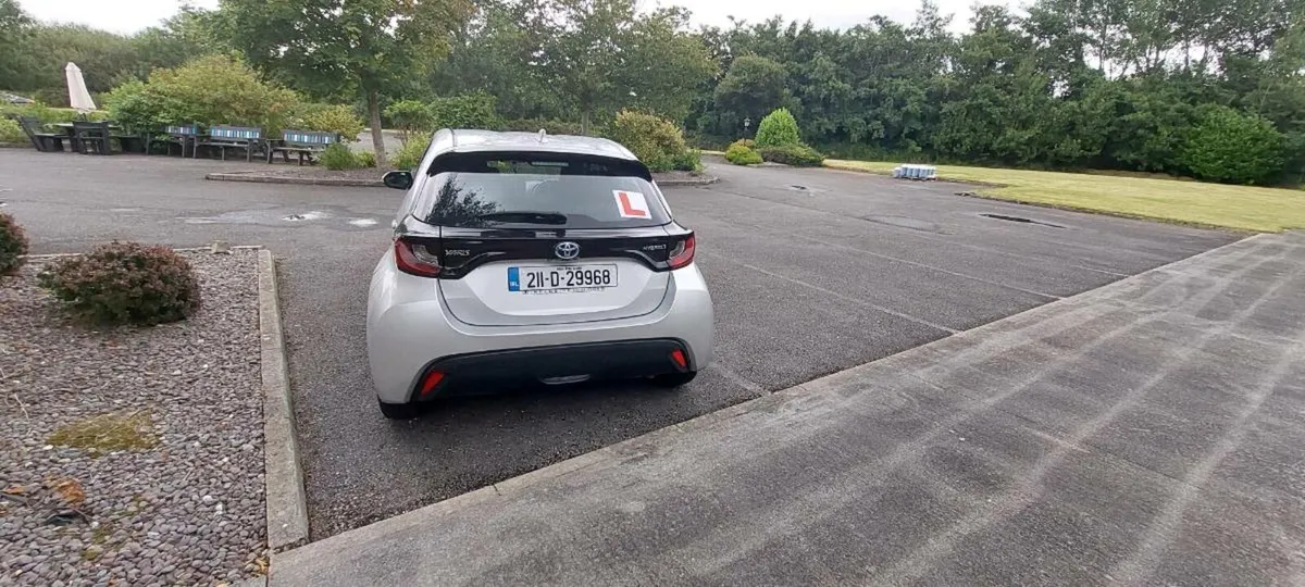 TOYOTA YARIS 2021 AUTOMATIC 1.5 HYBRID LUNA SPEC - Image 4