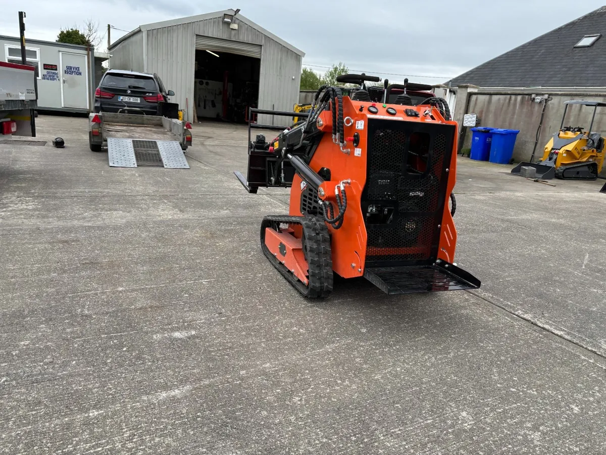 New MMS Mini Skid Steer - Image 4