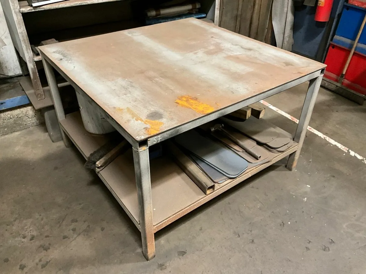 METAL WORKBENCH - Image 3