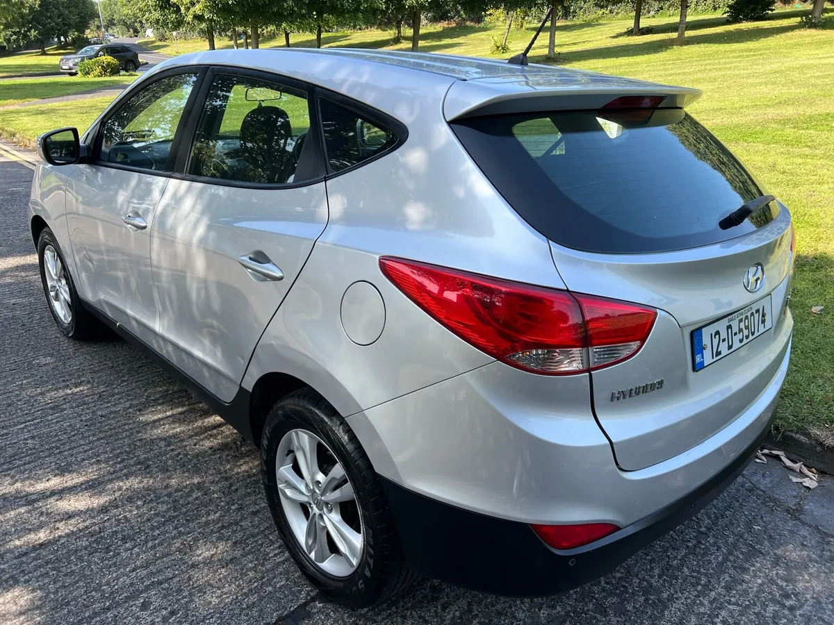 Hyundai ix35 1.6 petrol LOW MILES NEW NCT - Image 4