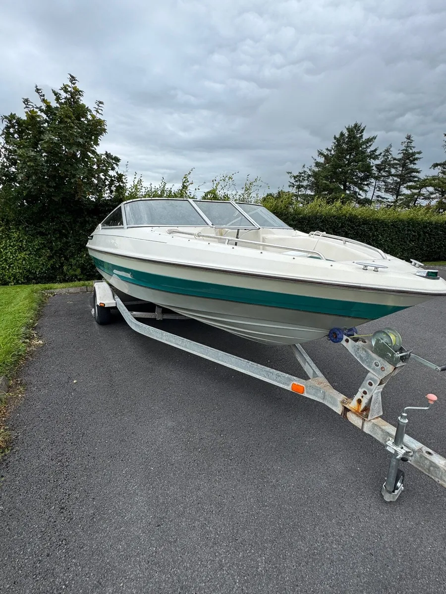 Bayliner Maxum Eddie Bauer Edition - Image 2