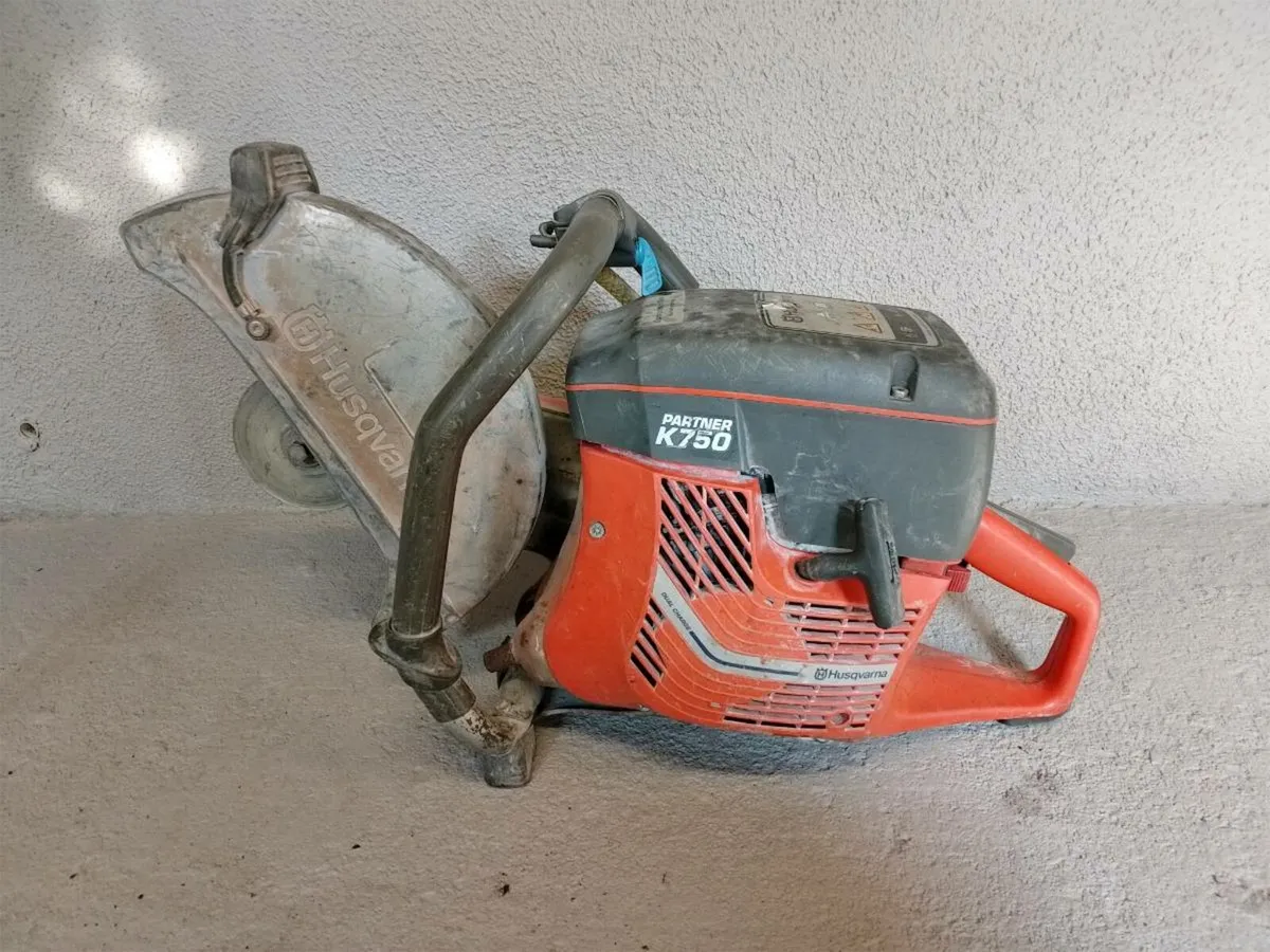 Husqvarna K750 - Image 1