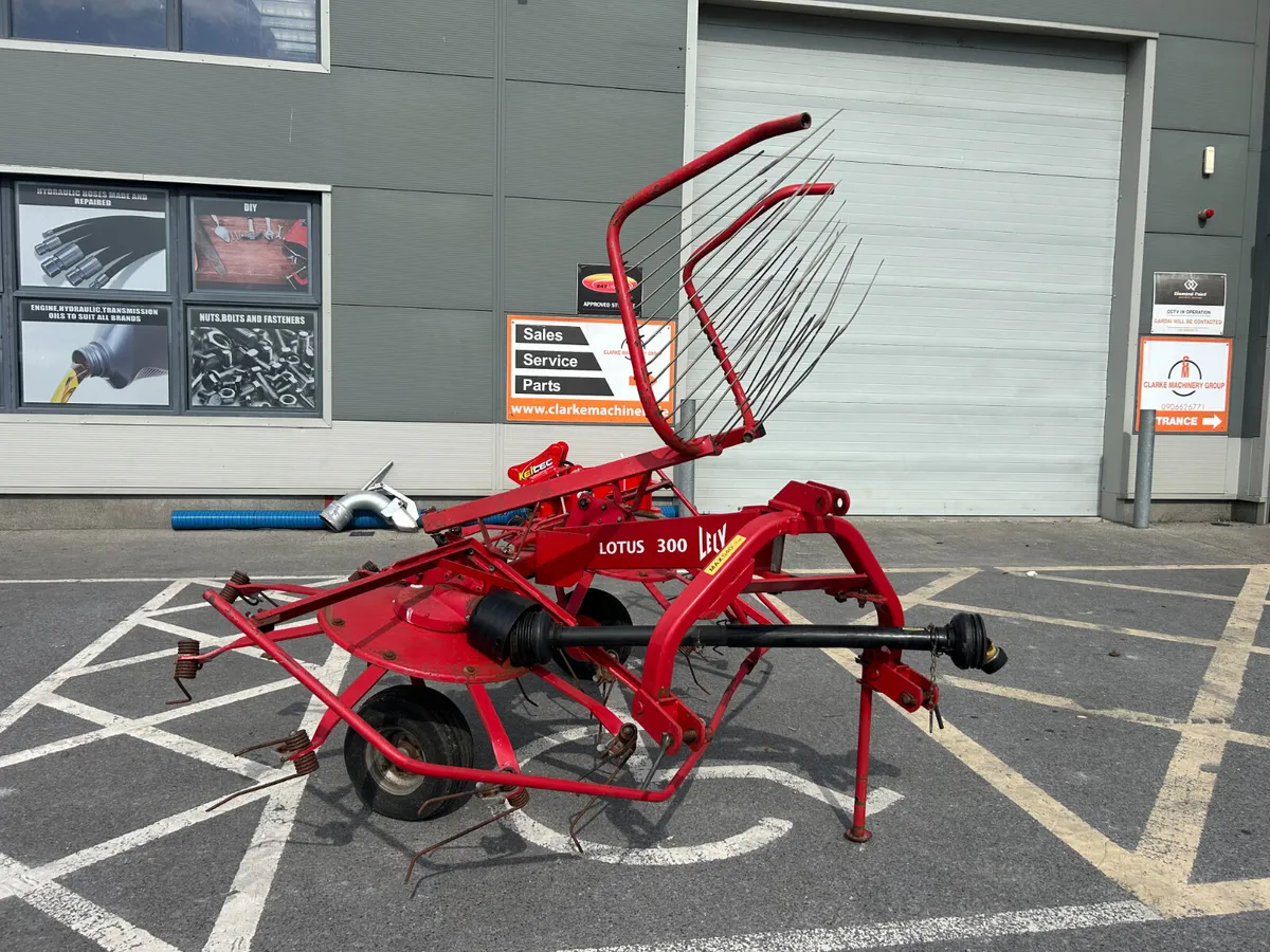 Lely Lotus 300 - Image 1