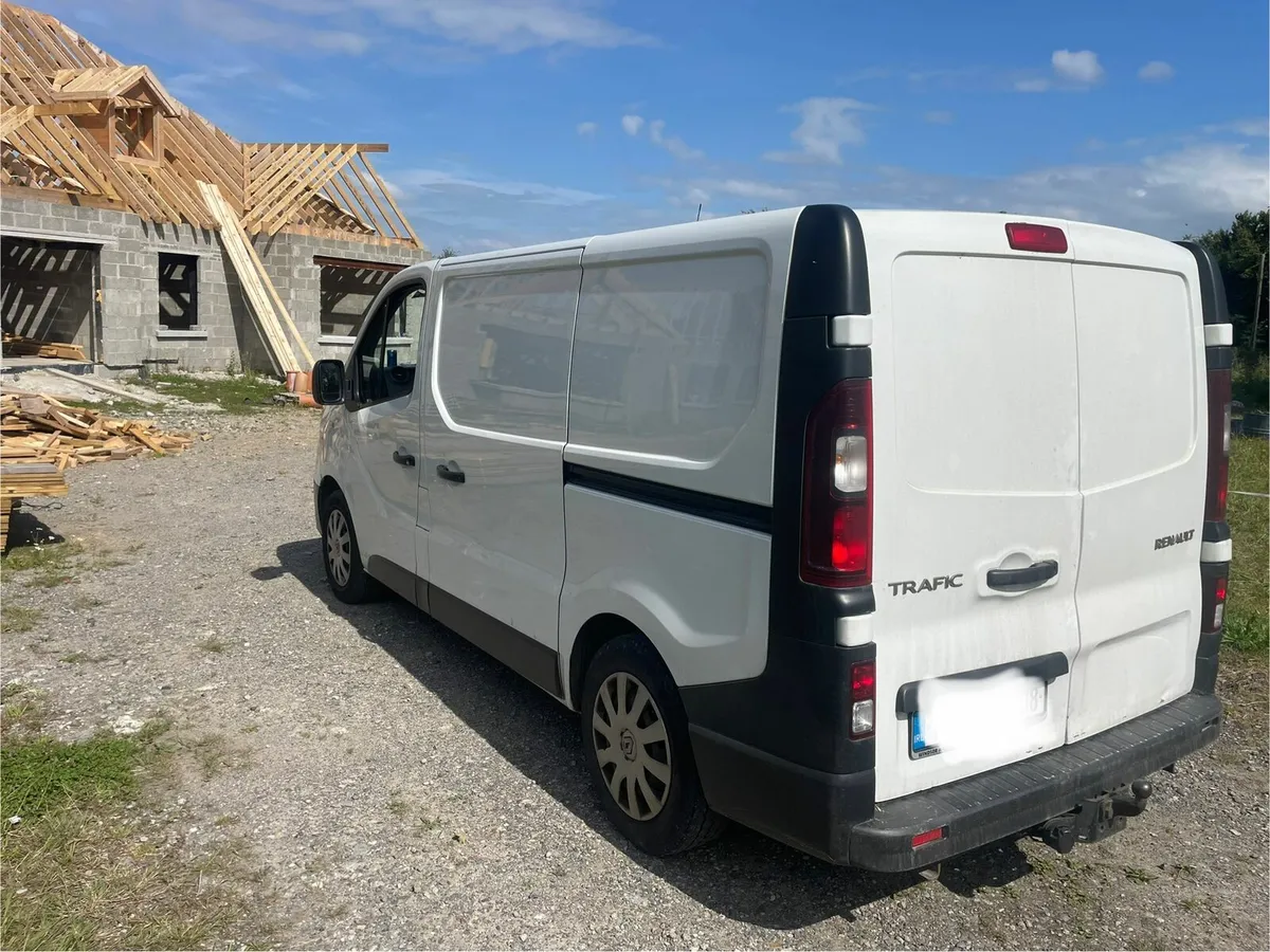 Renault trafic 2015 - Image 4