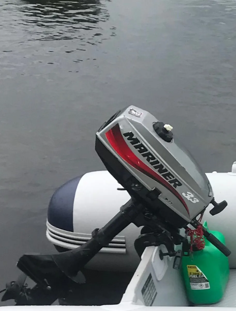 Outboard motor - Image 1