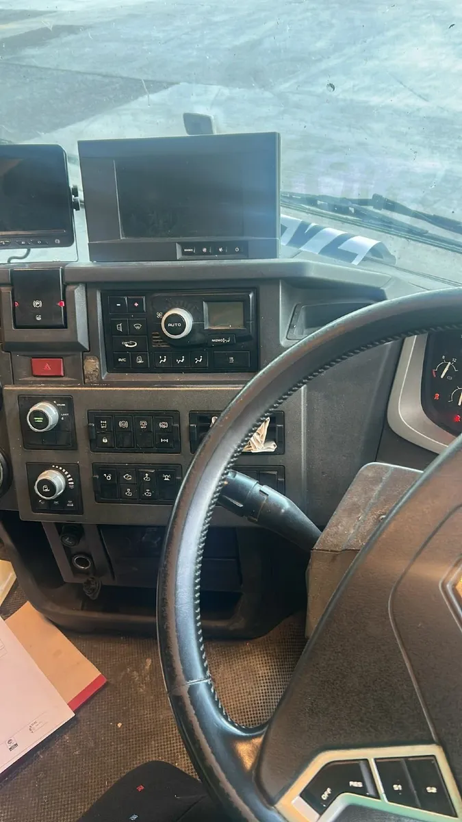 Renault T520 - Image 3