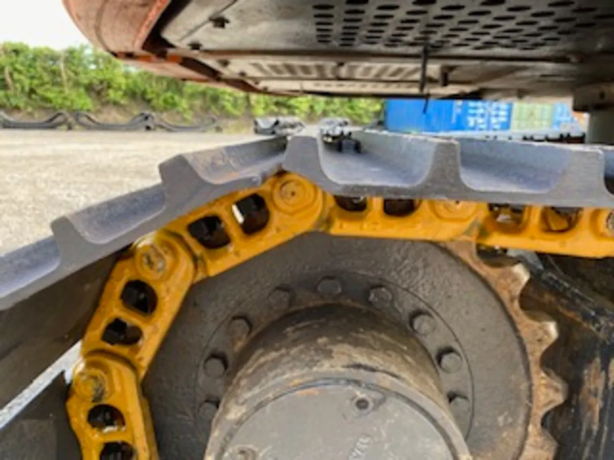 HITACHI ZX70-1 Video @ Undercarriage Ireland - Image 3