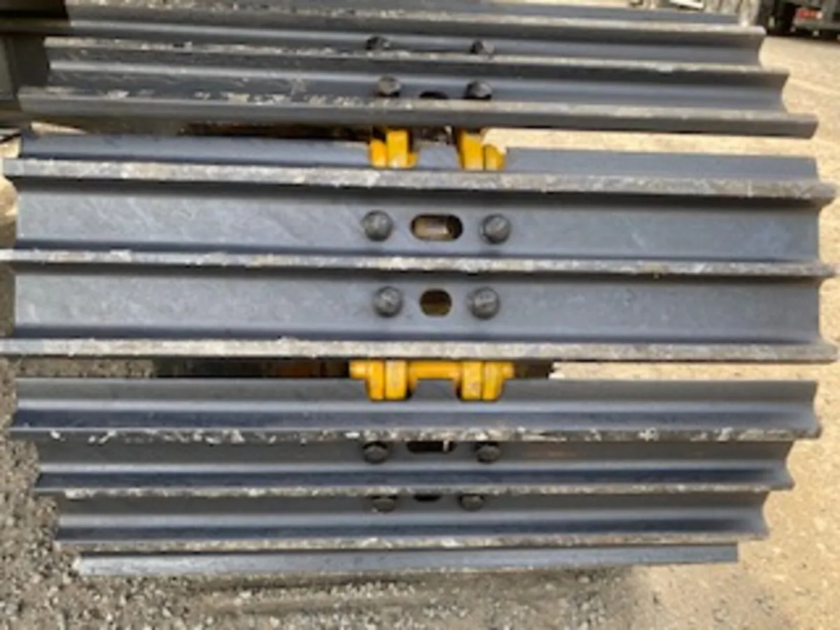 HITACHI ZX70-1 Video @ Undercarriage Ireland - Image 4