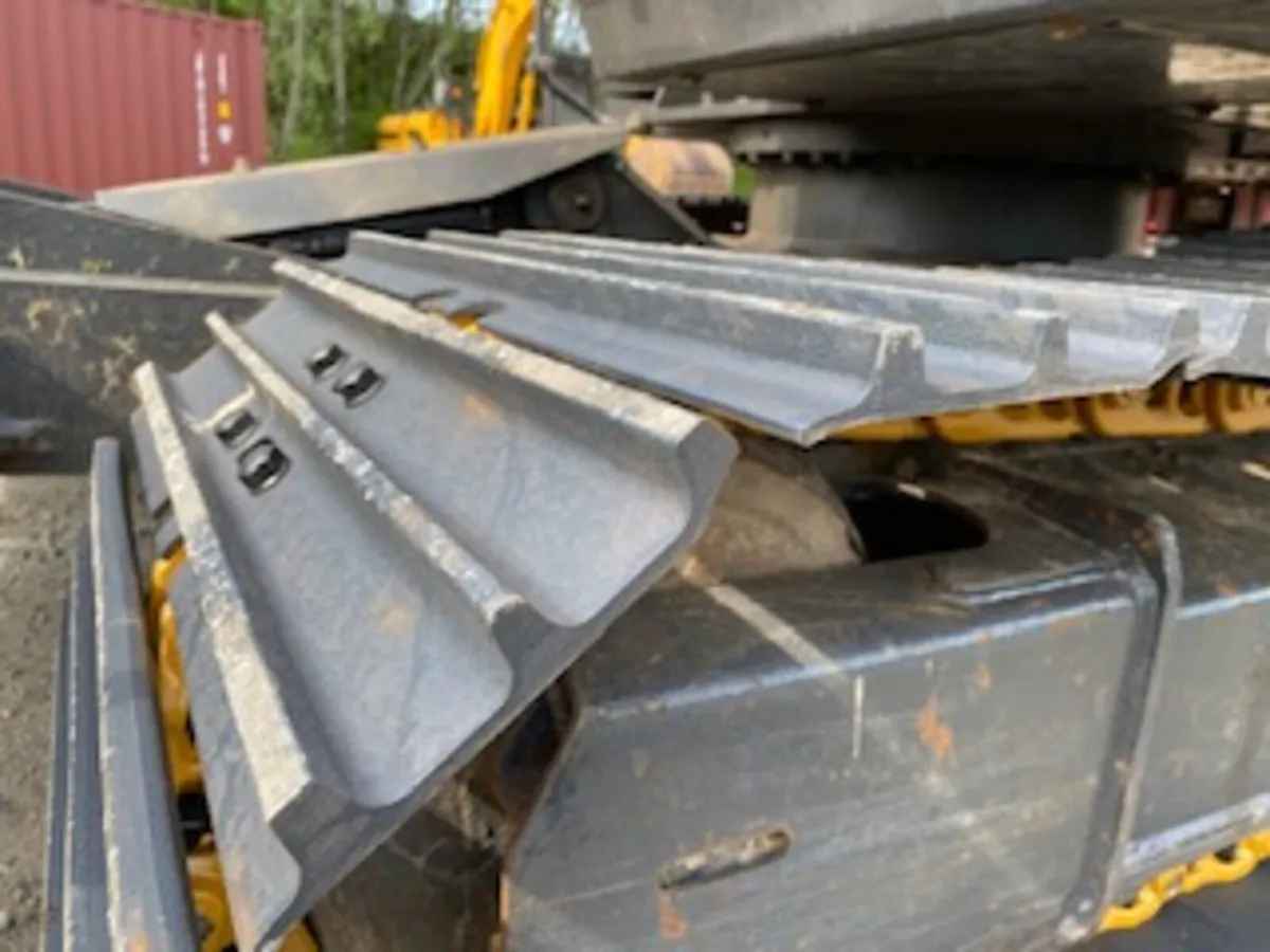 HITACHI ZX70-1 Video @ Undercarriage Ireland - Image 1