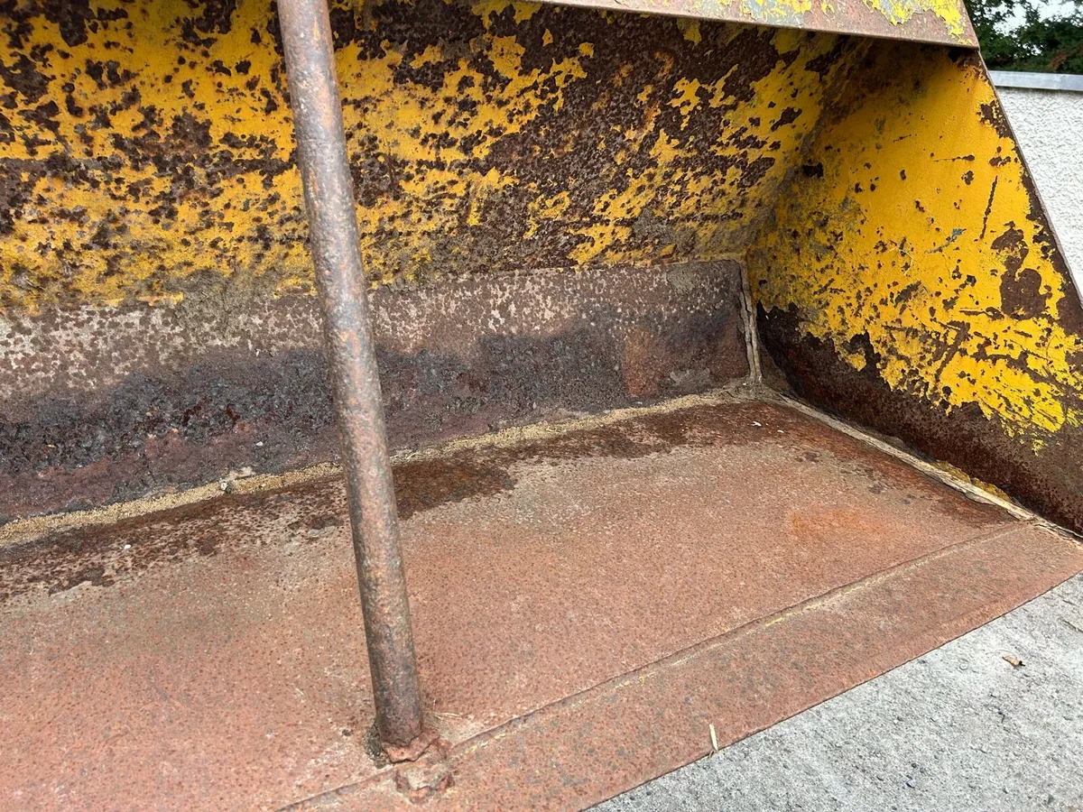 Tractor Front Loader Bucket For Sale - Image 2