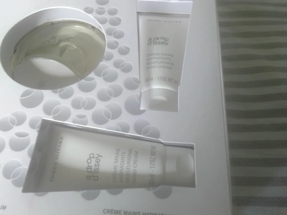 ISSEY MYAKI A DROP D'ISSEY GIFT SET EDP 50ml NEW - Image 4
