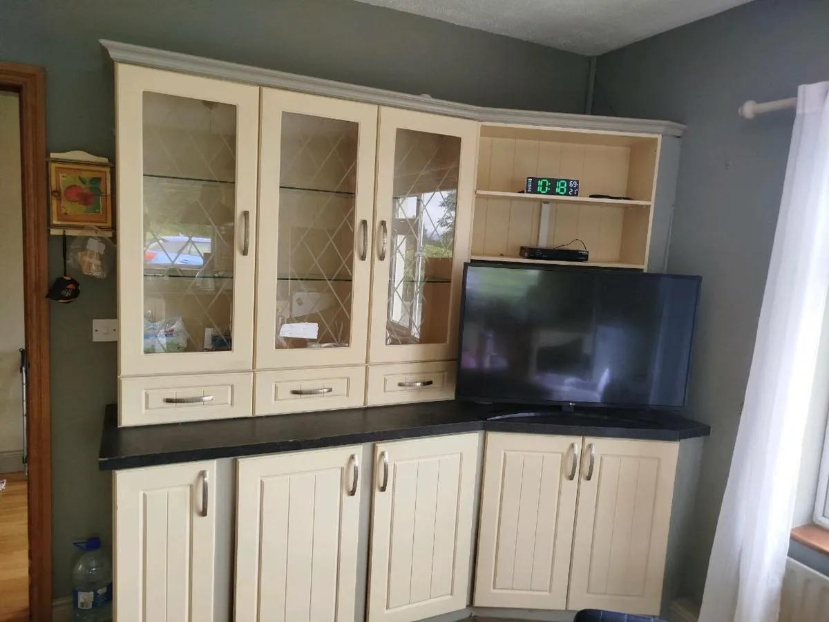 Kitchen--FREE - Image 2