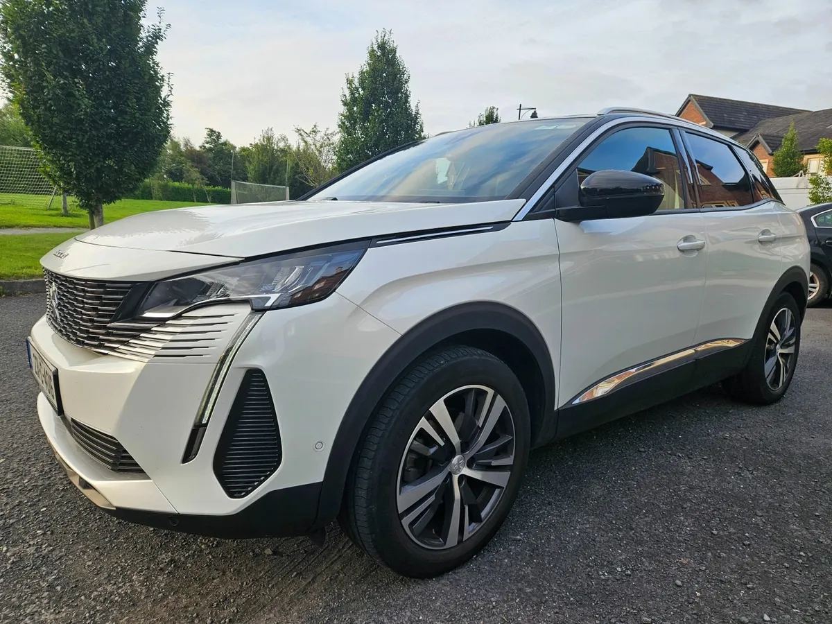Peugeot 3008 2023 - Image 2