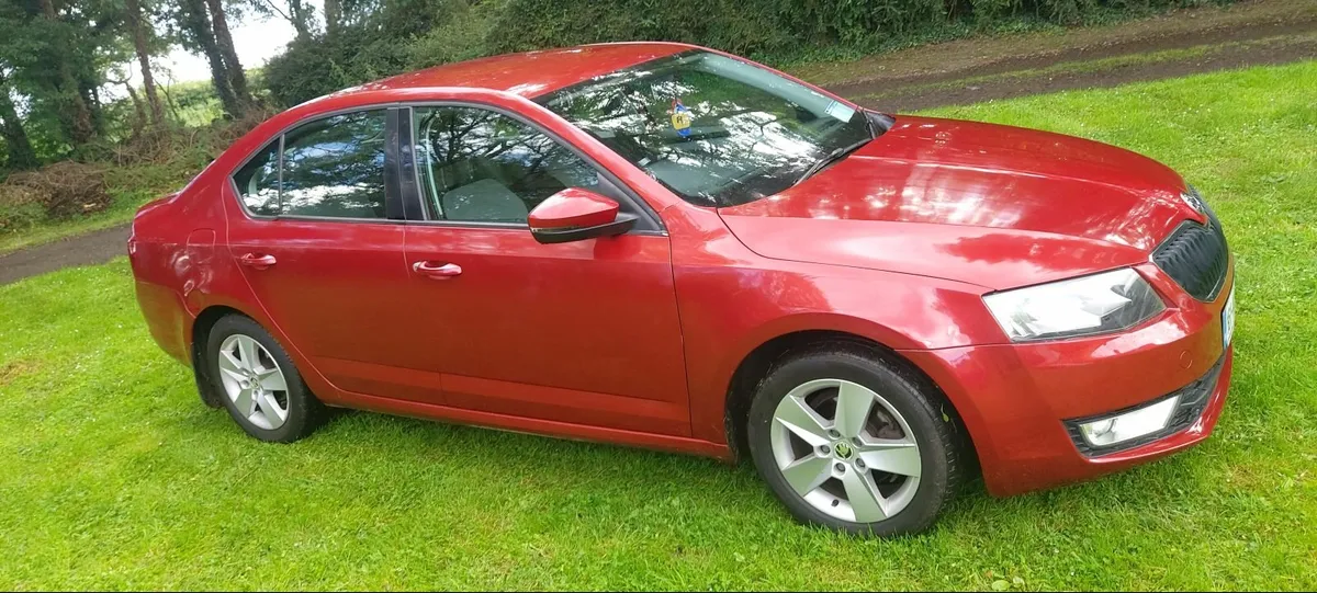 Skoda Octavia 2015 - Image 2
