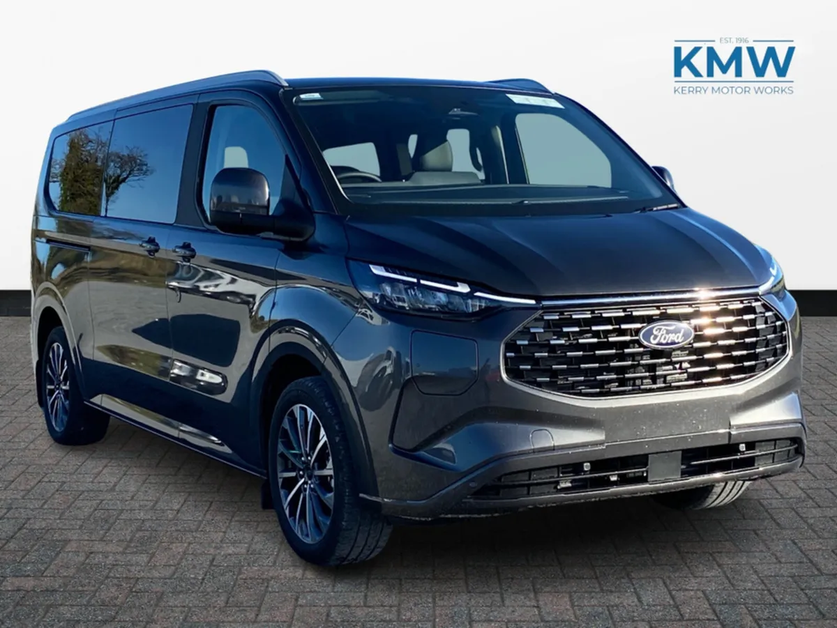 Ford Tourneo 2.5 PHEV LWB Titanium 227 BHP..High S - Image 1