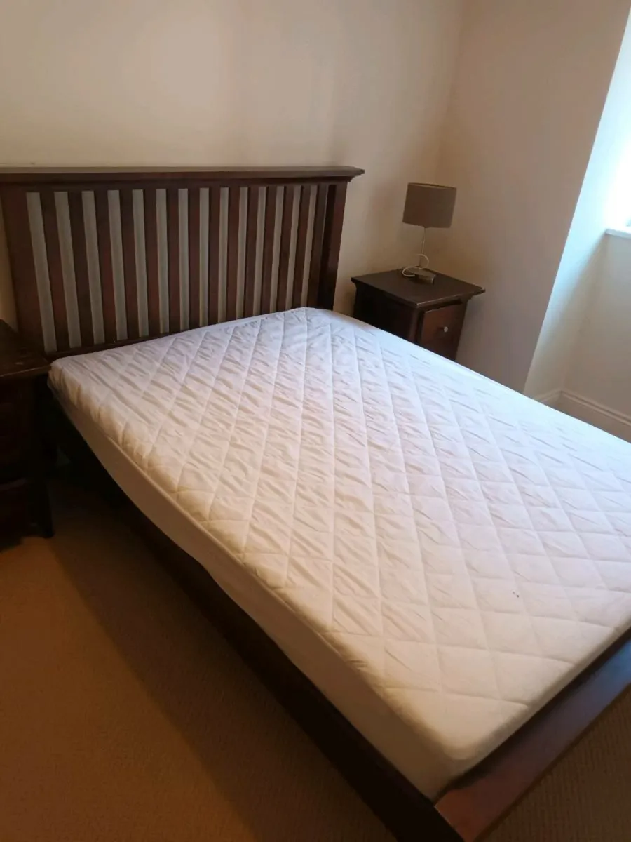 Double Bed - Image 2