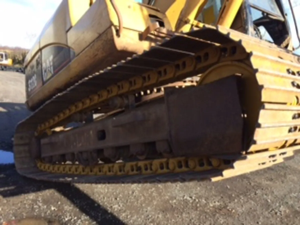 Cat 312C Video @ Undercarriage Ireland - Image 4