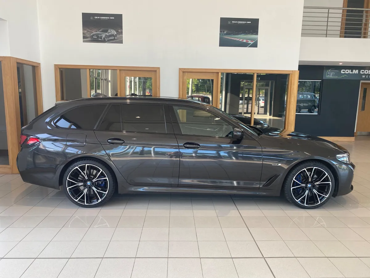 BMW 5-Series 2022 Msport Touring PHEV - Image 2
