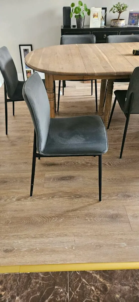 Bo Concept Dining Chairs x 8 - FINAL PRICE DROP - Image 3