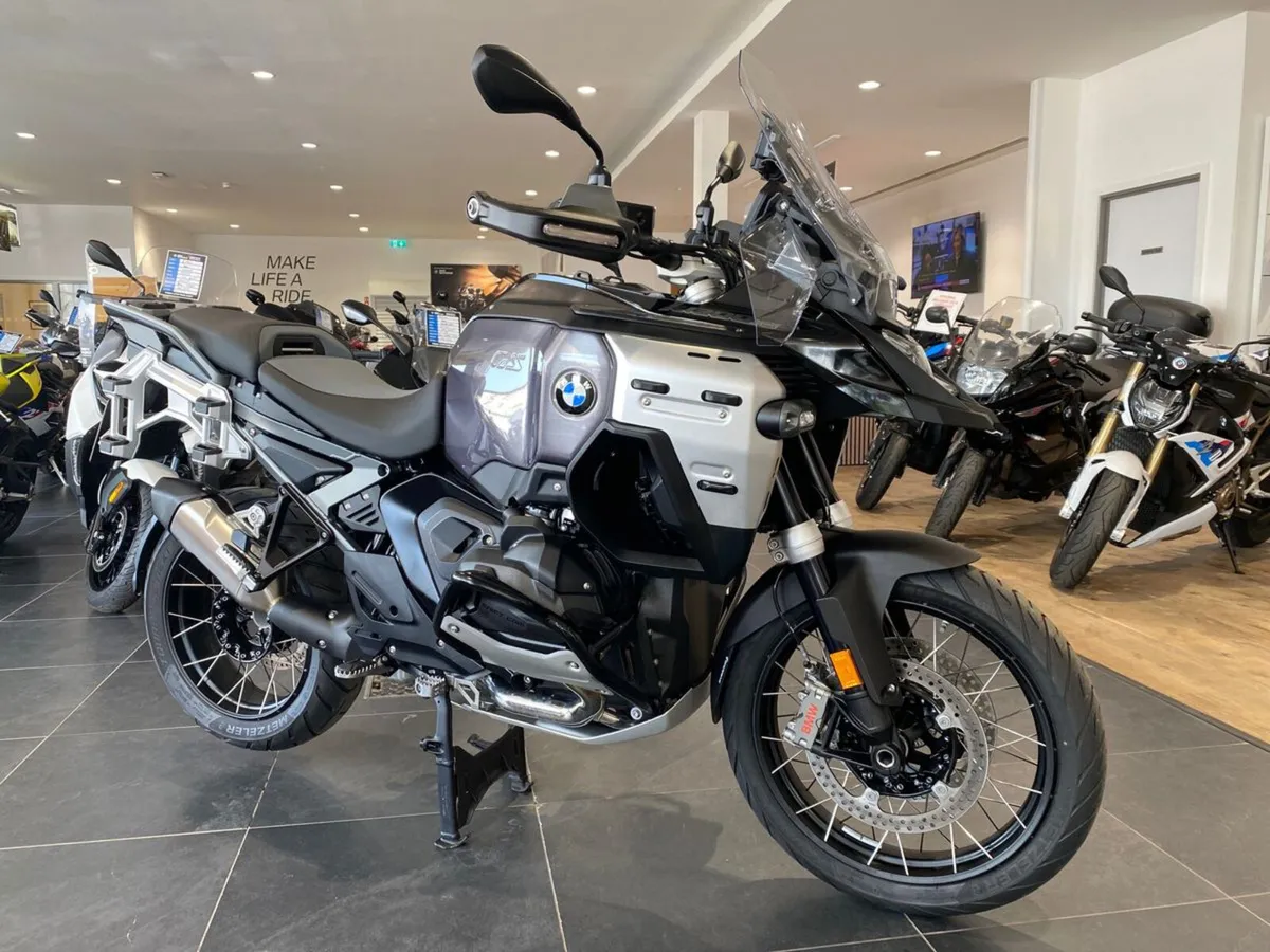 2024 BMW R1300GS Adventure TE with just 941 miles! - Image 3