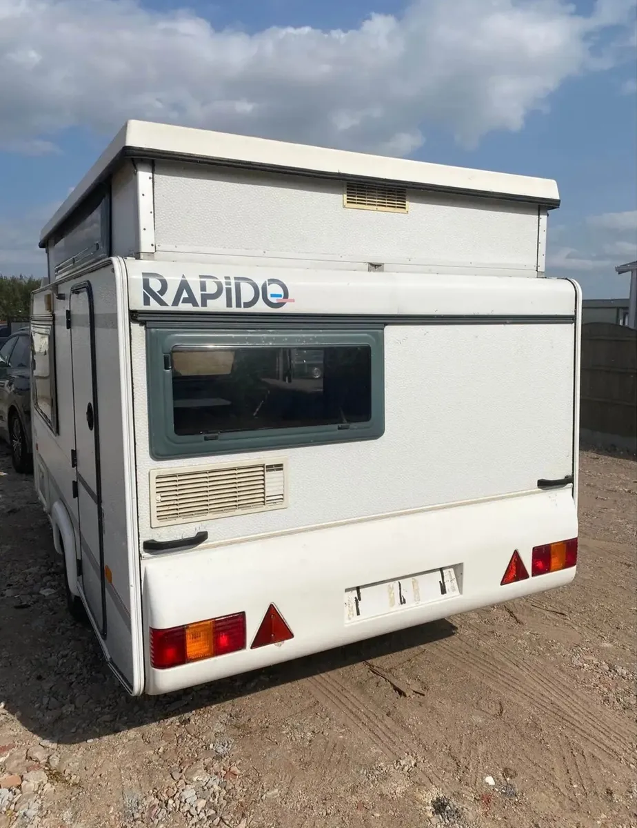 Rapido folding caravan - Image 3