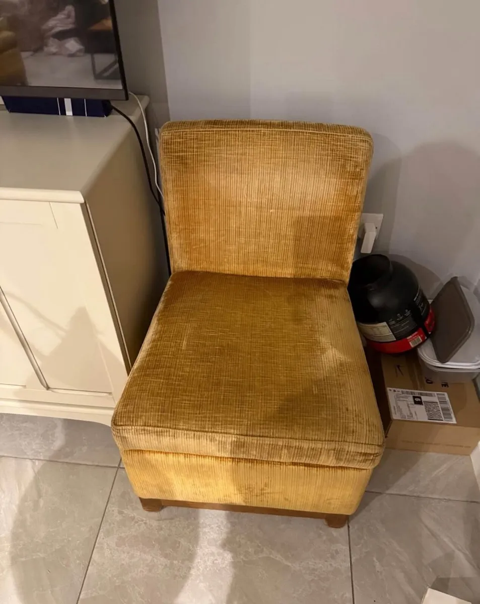 Single sofa - Image 1