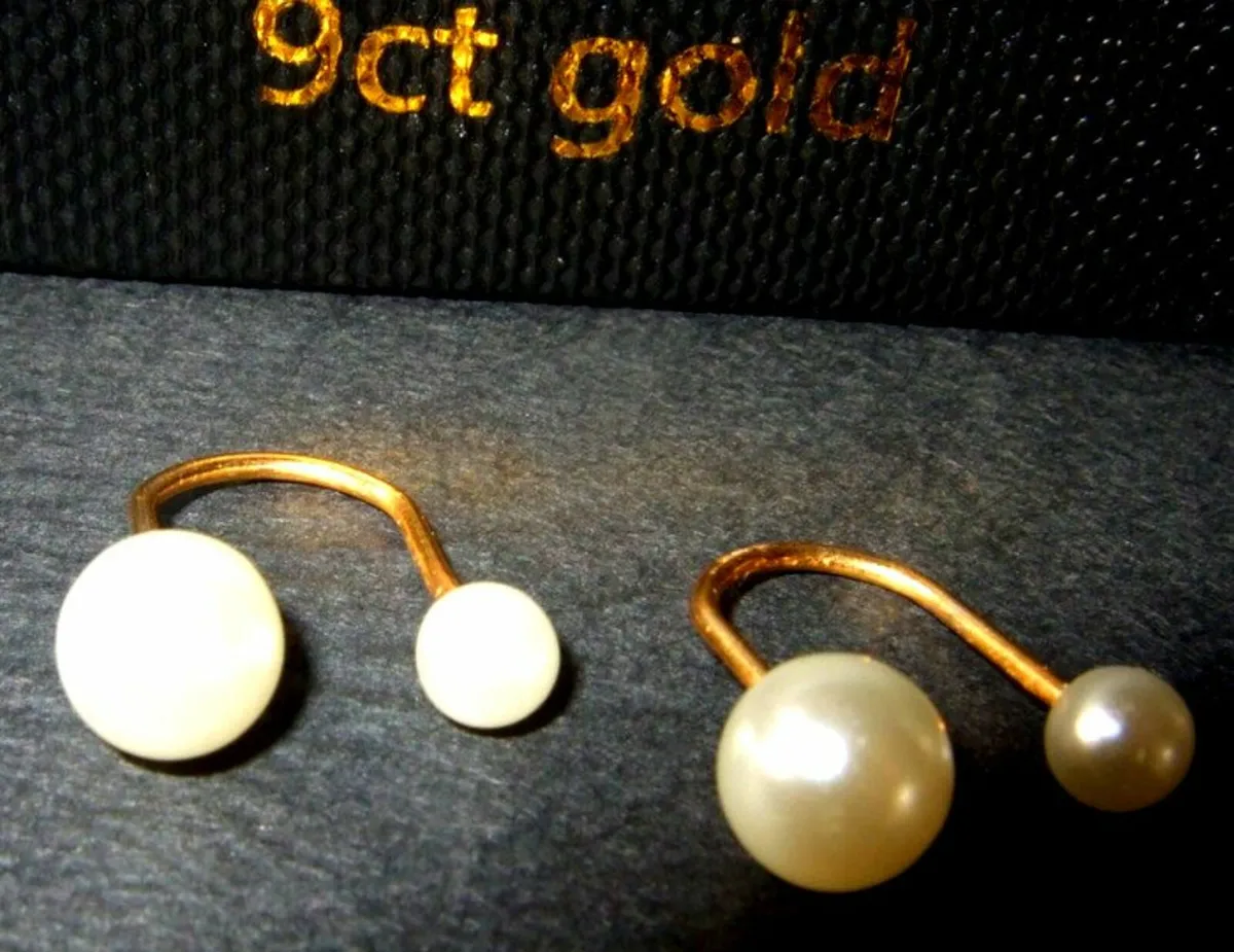 Vintage Gold & Pearl Earrings - Image 2
