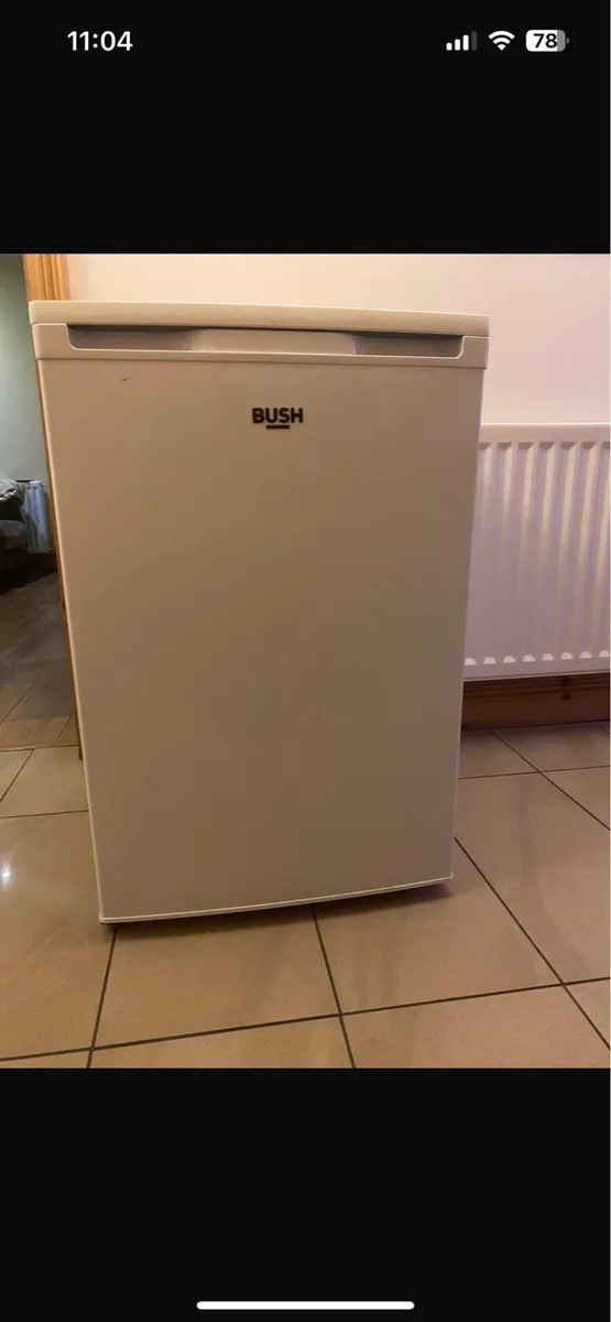 Under counter fridge white - Image 1
