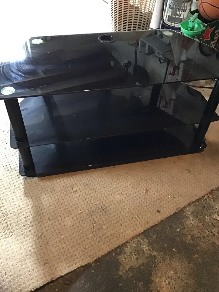 TV Stand - Image 2