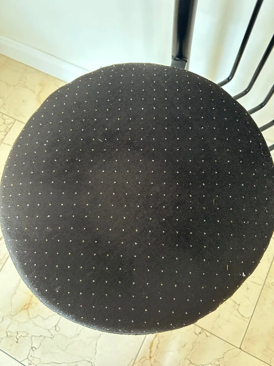 Kitchen stools - Image 2