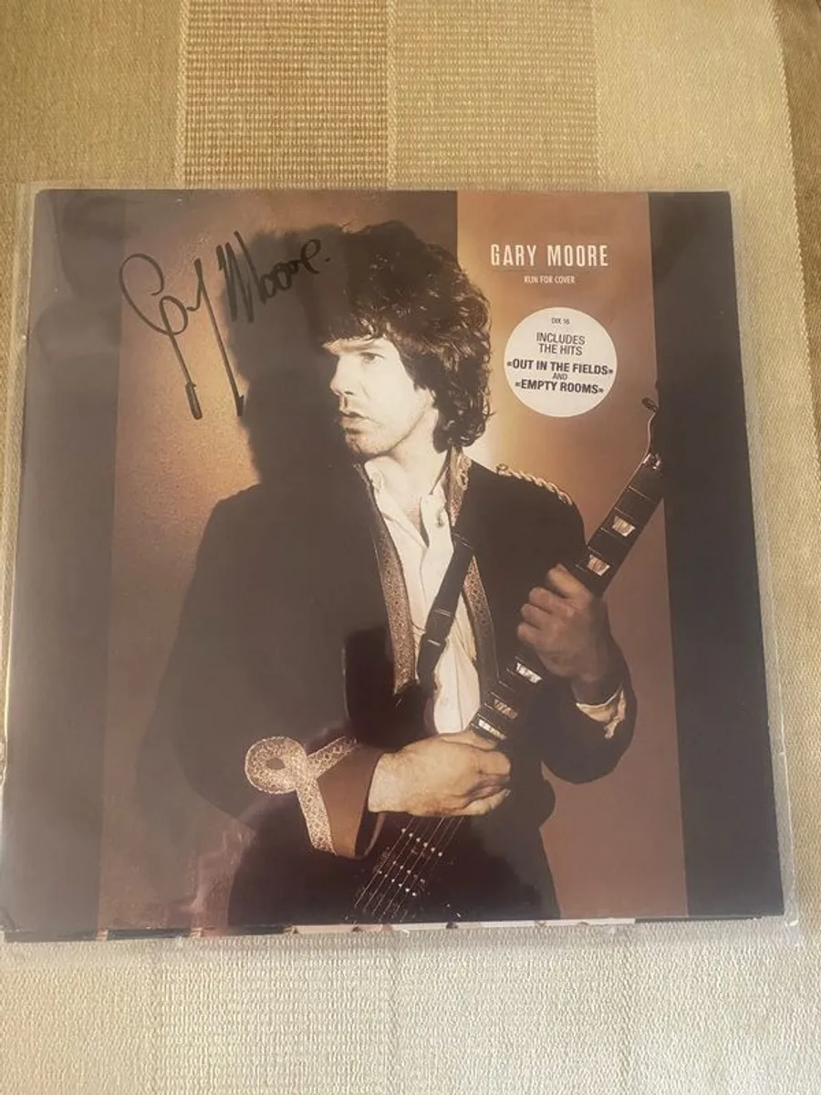 Signed Gary Moore Run for Cover Vinyl 1985 - Image 1