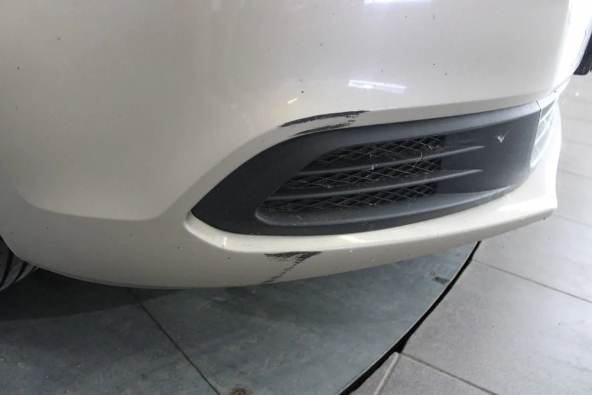 Volkswagen Jetta 1.6 TDI - Image 3