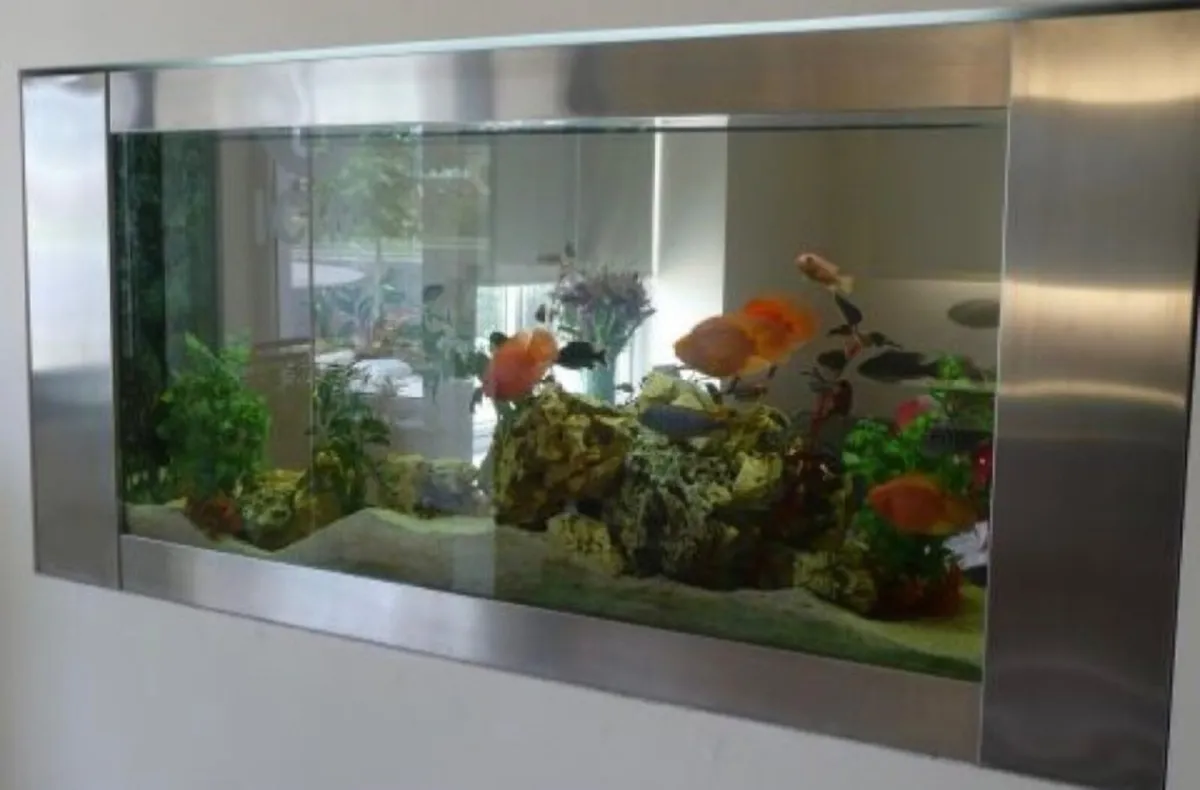 Aquatec fish tank 1.5m long - Image 1