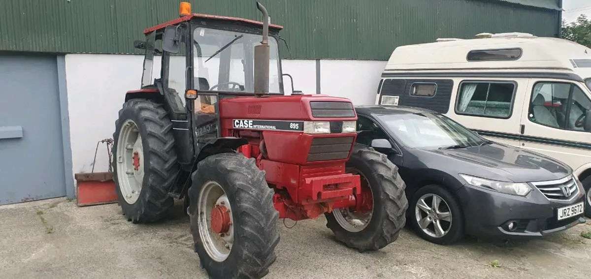 Tractor - Image 3