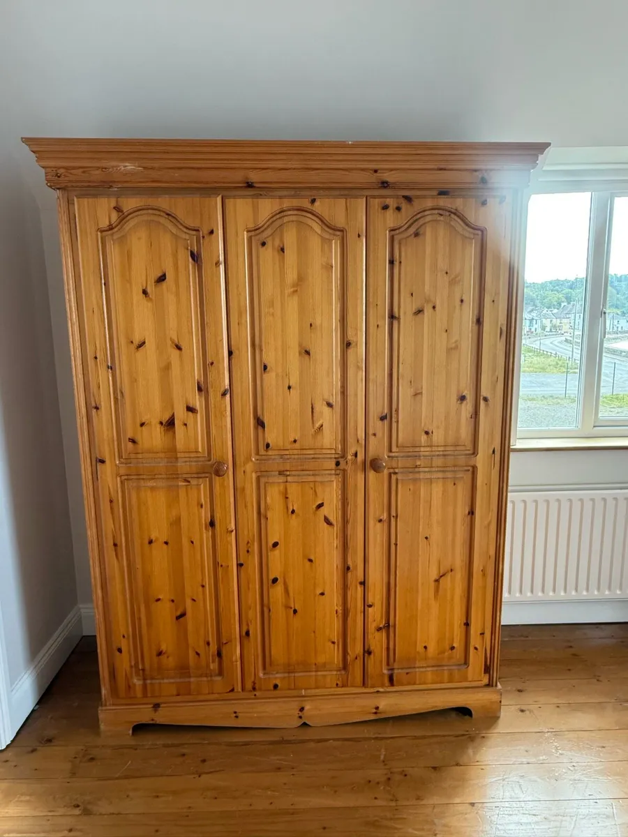 Triple wardrobe
