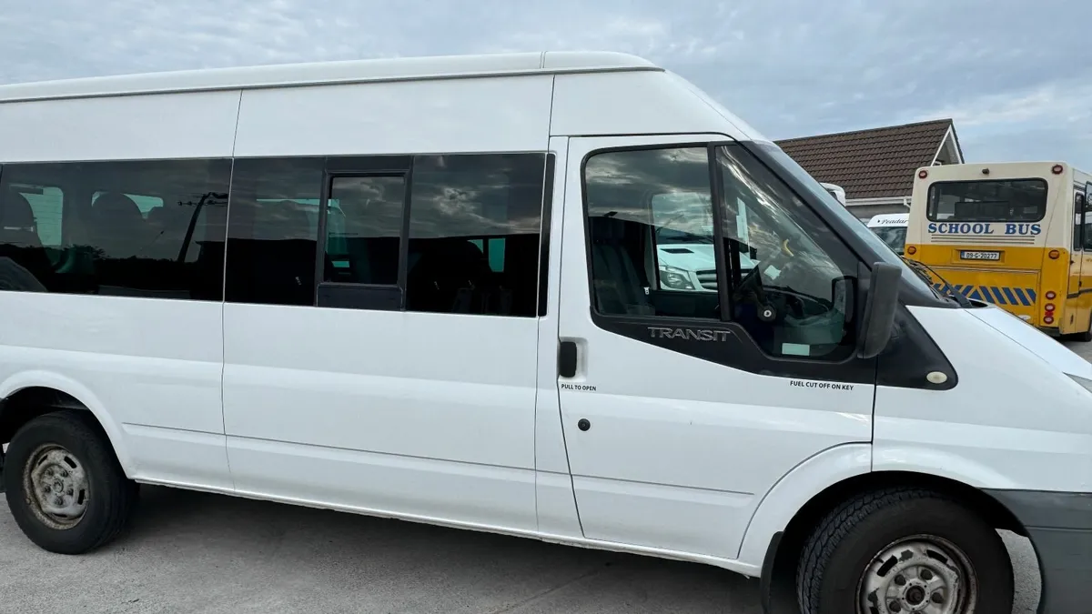 Ford Transit 2010 - Image 3