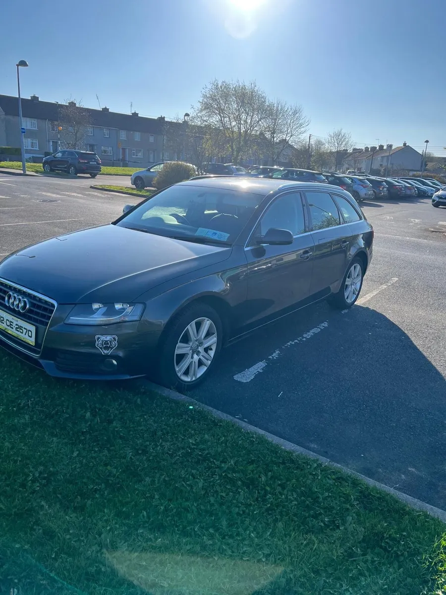 Audi A4 2012 - Image 1