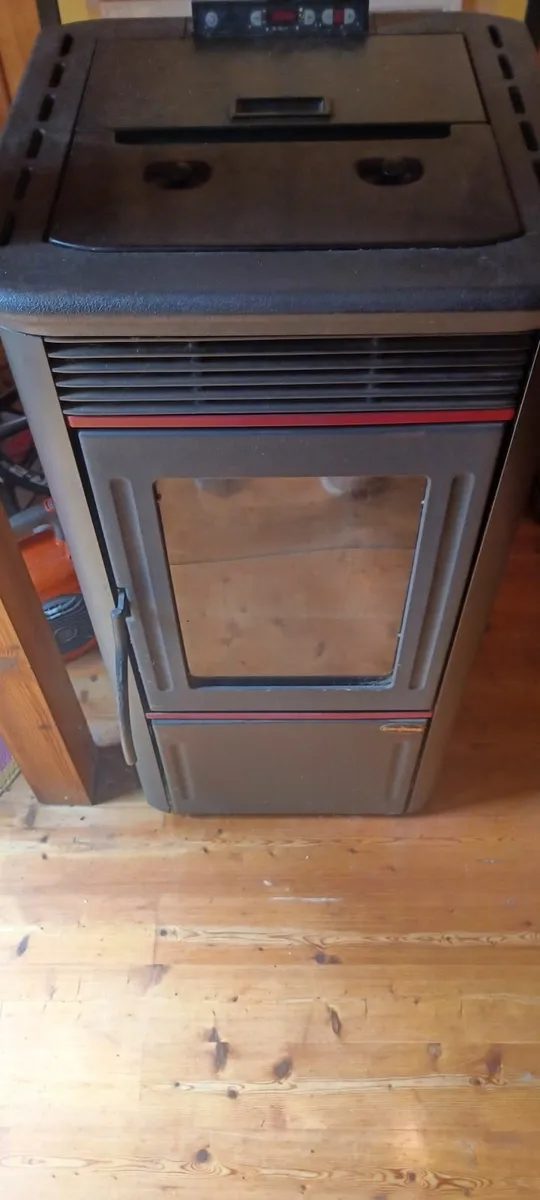Pellet Stove - Image 1