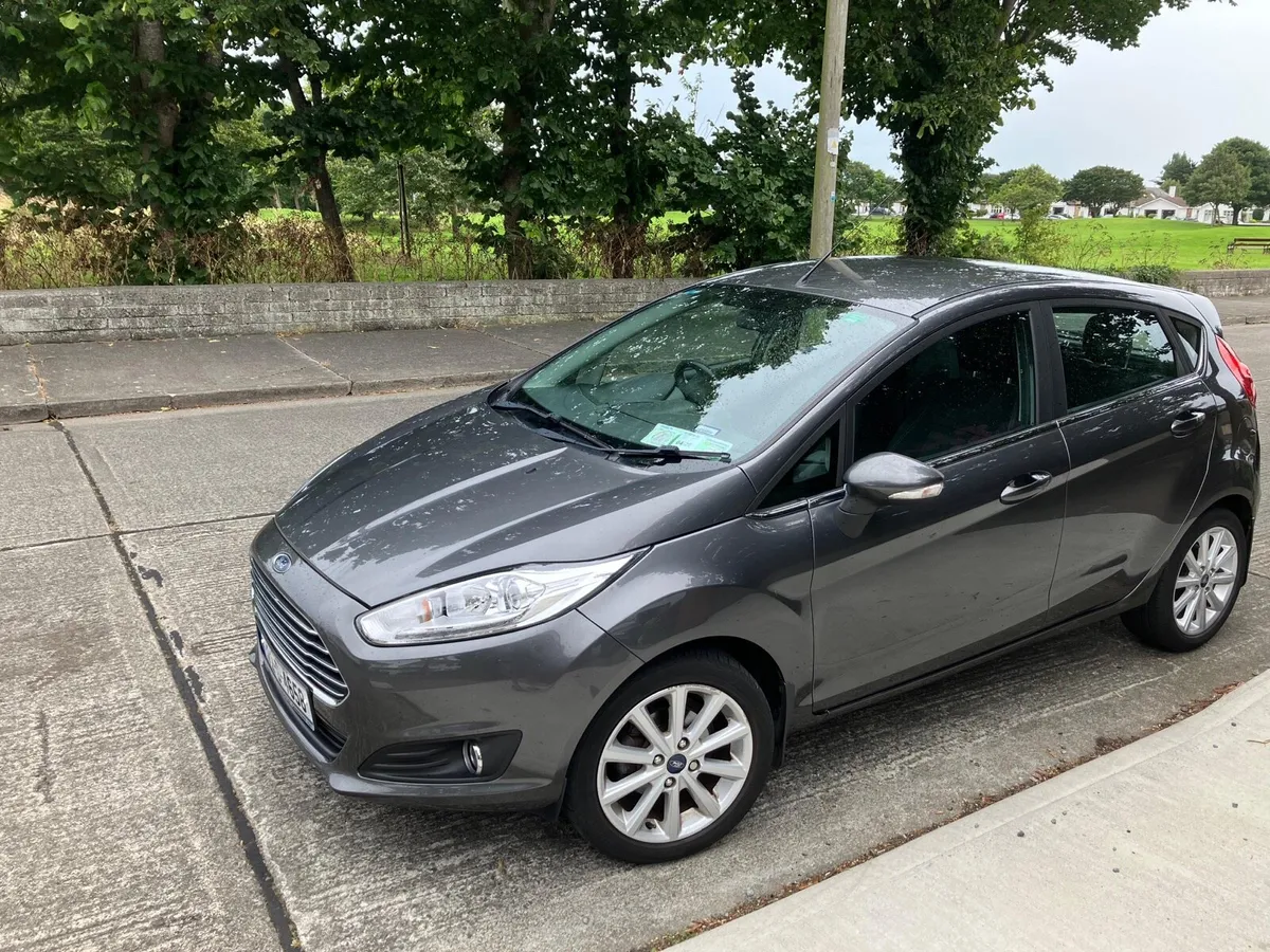 Ford Fiesta 2017 - Image 2