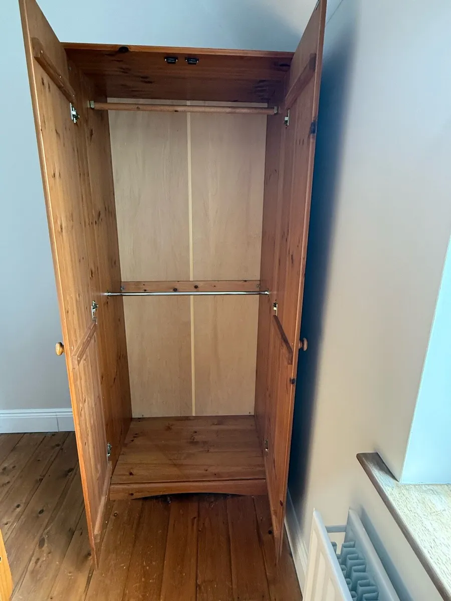 Wardrobe - Image 2