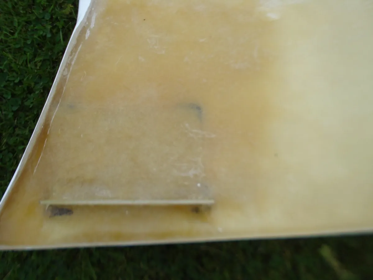 CLASSIC MINI 1959-2000 FIBREGLASS BULGE BONNET. - Image 4