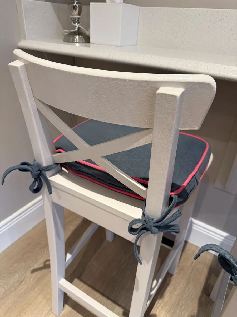 Bar Stools - Image 4