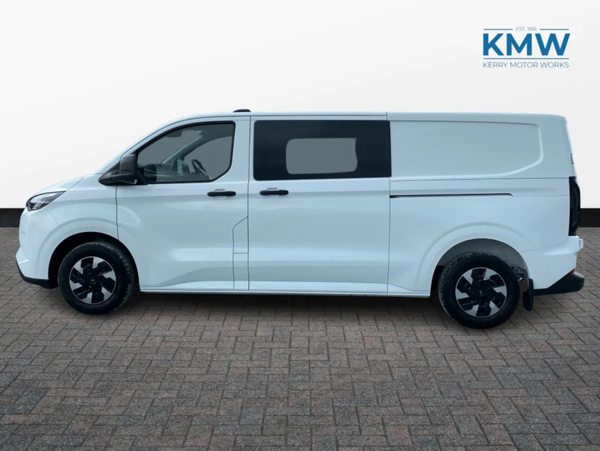 Ford Transit Custom 2.5 LWB Crew Cab Trend 232 BHP - Image 3
