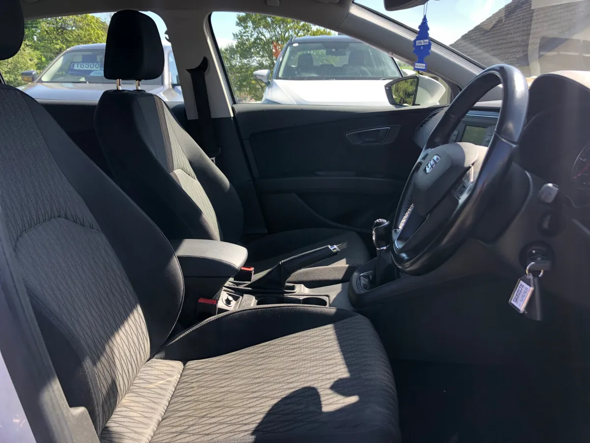 2017 Seat Leon 1.6 TDI Select - Image 3