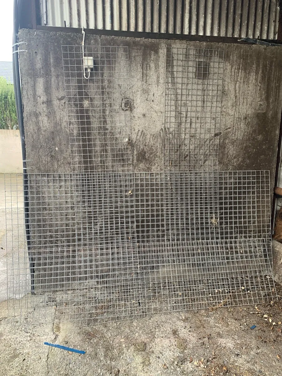 Galvanised Mesh - Image 2