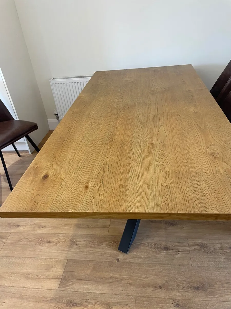Kitchen table - Image 3