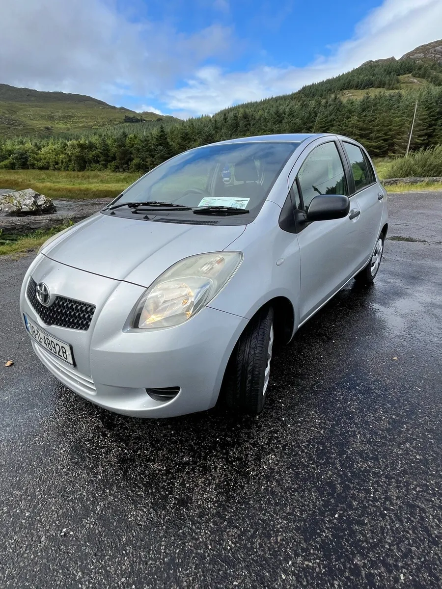 Toyota Yaris - Image 2