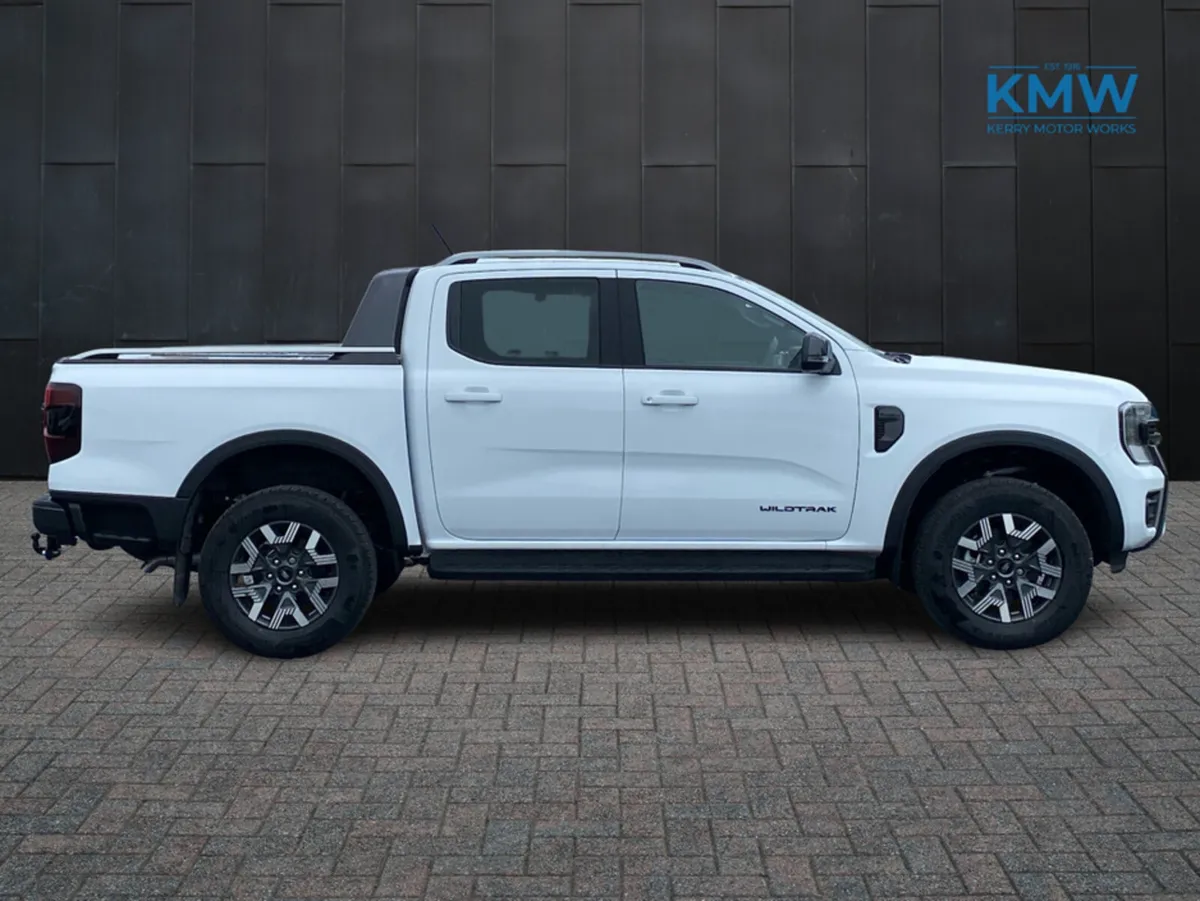 Ford Ranger 2.3 Wildtrak PHEV Auto 280 BHP - Image 3